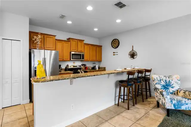 Listing Photo 7
