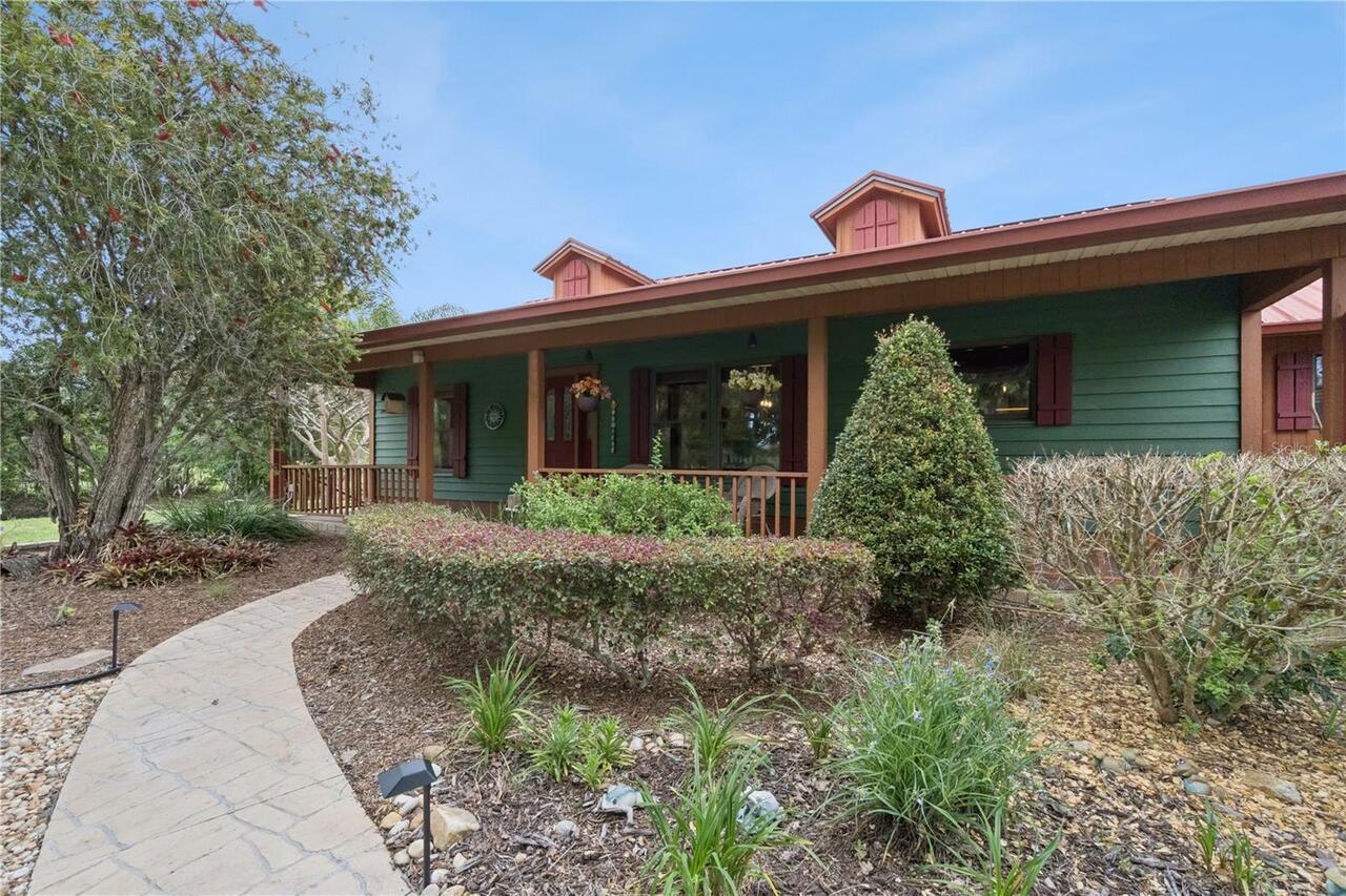 Listing Photo 1