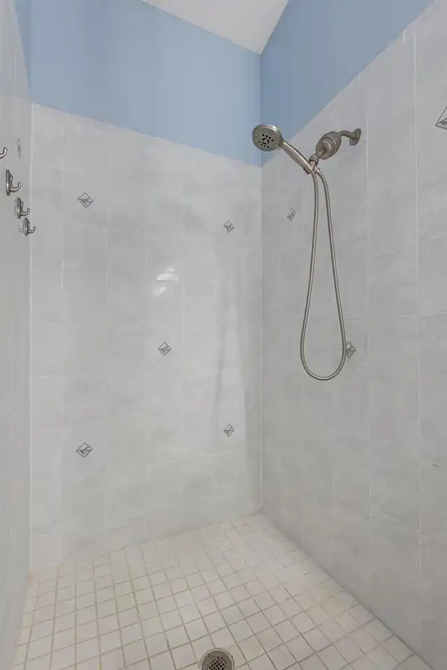 Listing Photo 44