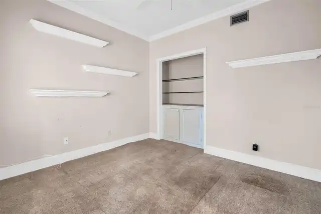 Listing Photo 24