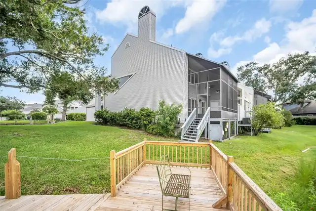 Listing Photo 32
