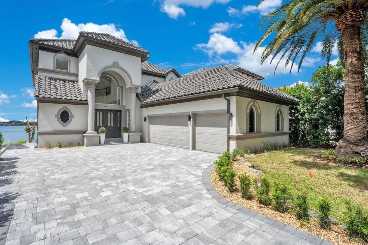 5BR, Home, 5BA, $2,790,000
Read More