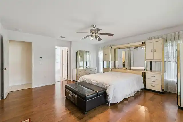Listing Photo 25