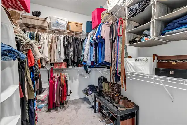 Listing Photo 34