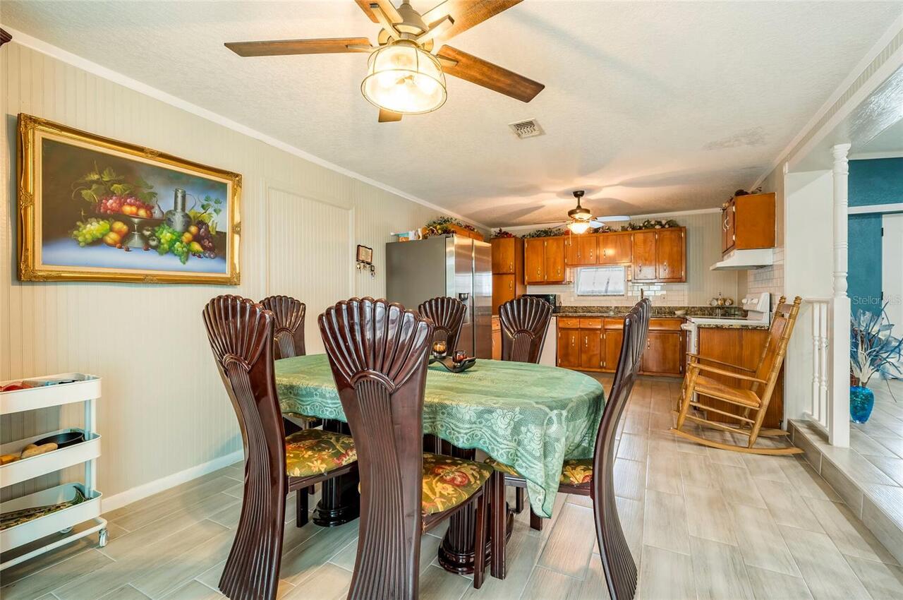 Listing Photo 9