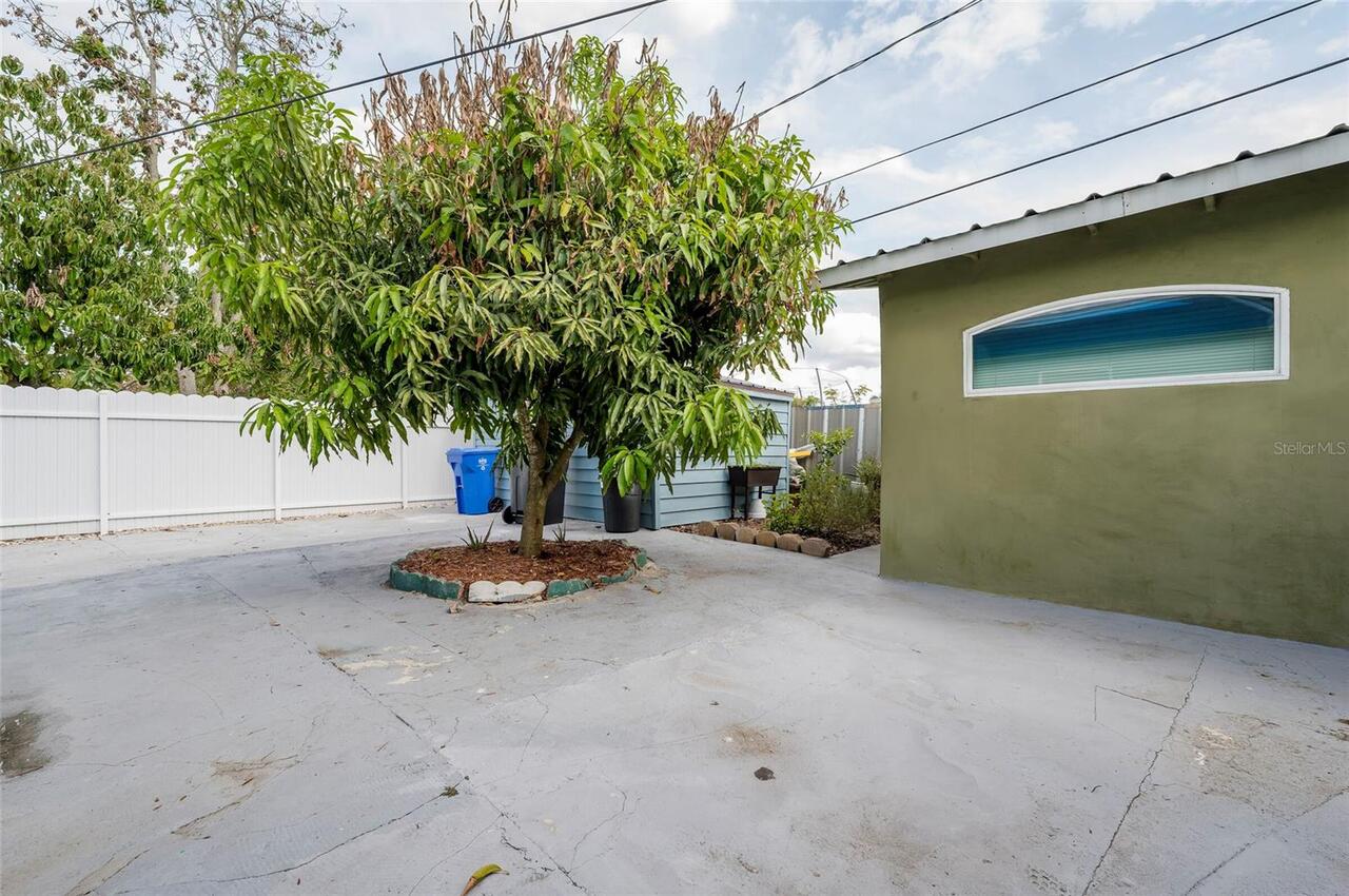 Listing Photo 18