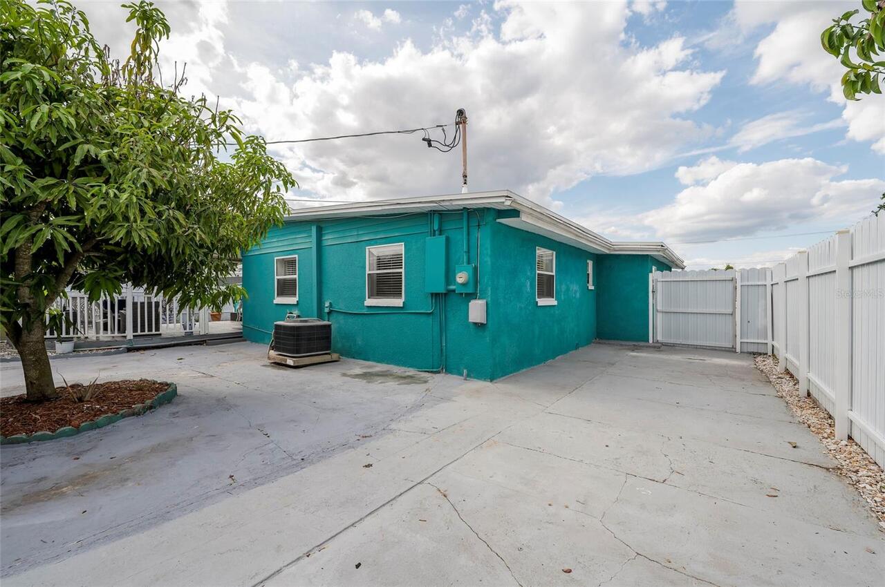Listing Photo 19