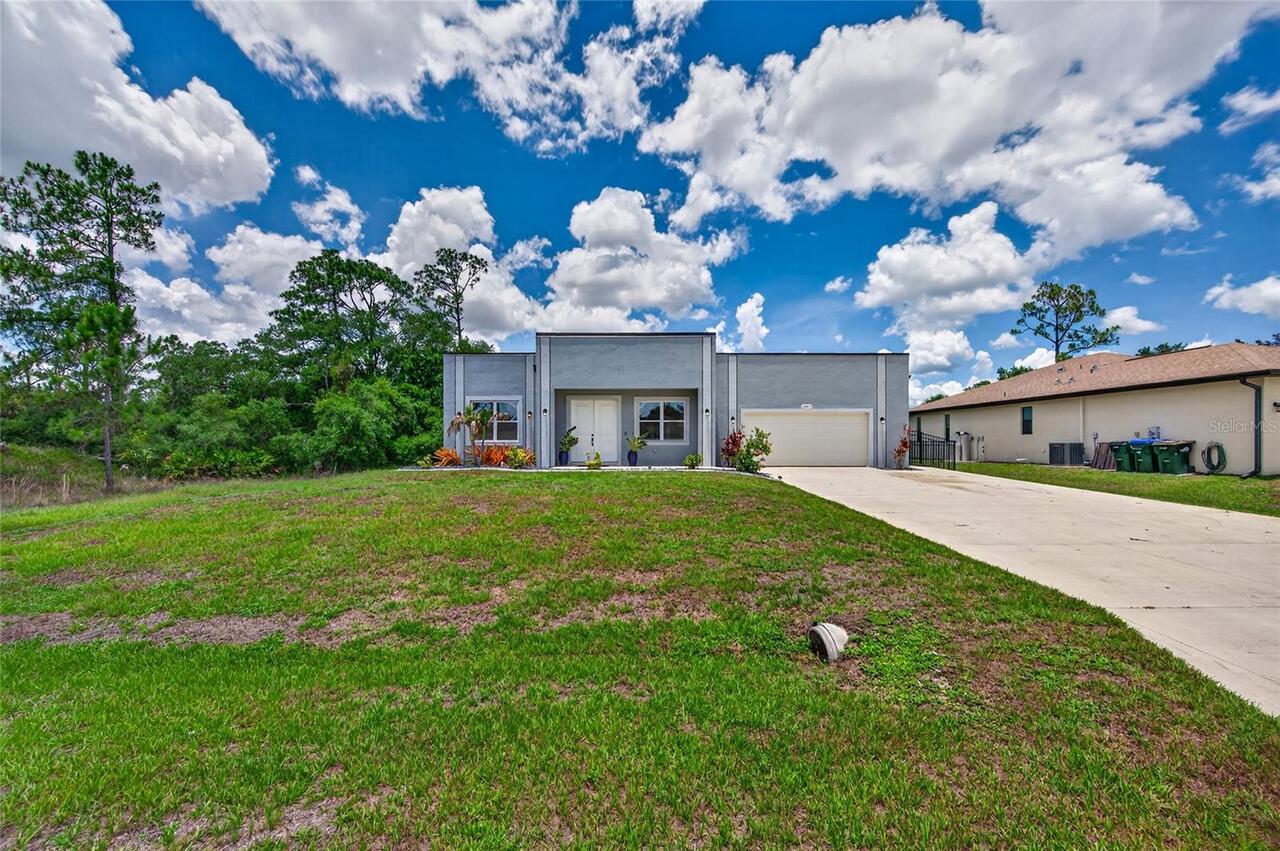 Listing Photo 10