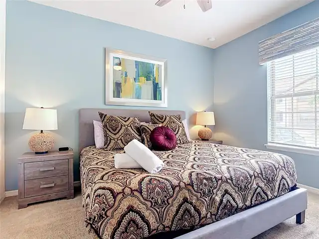 Listing Photo 17