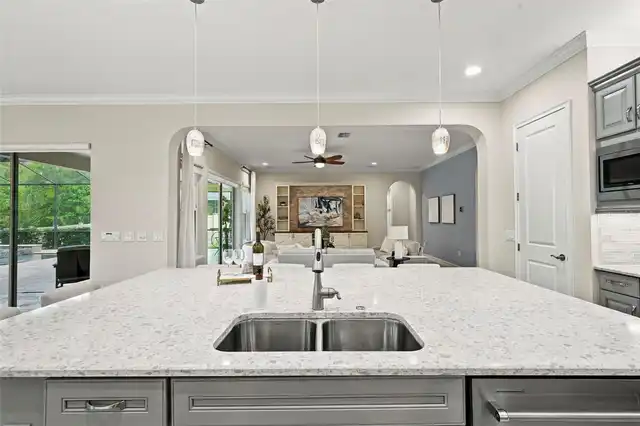 Listing Photo 15
