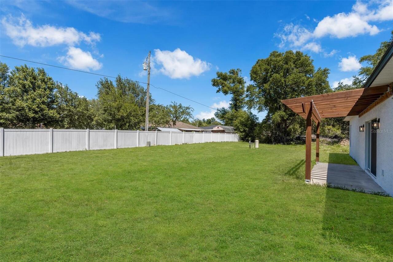 Listing Photo 6