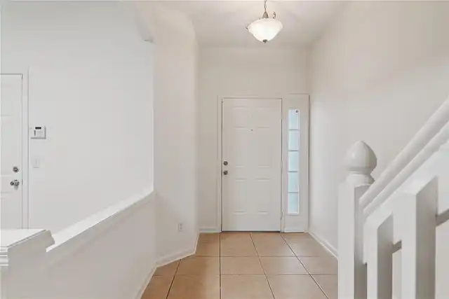 Listing Photo 6