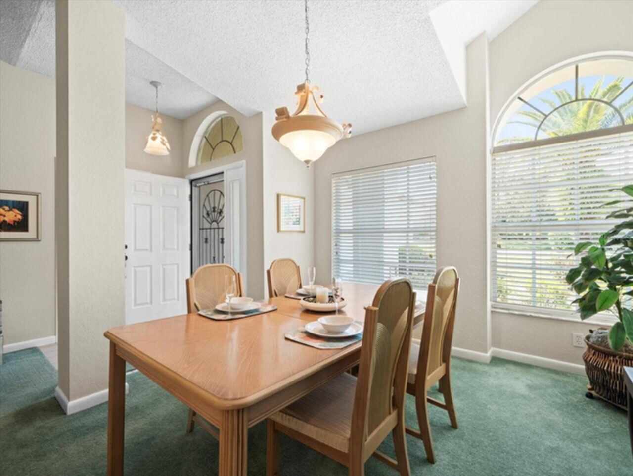 Listing Photo 9