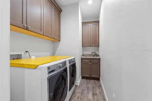 Listing Photo 15