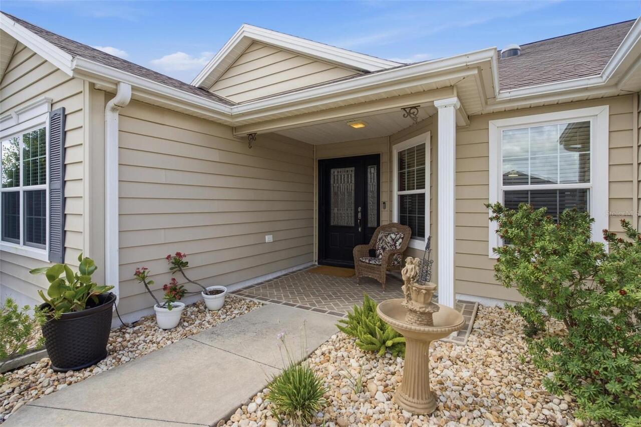 Listing Photo 8