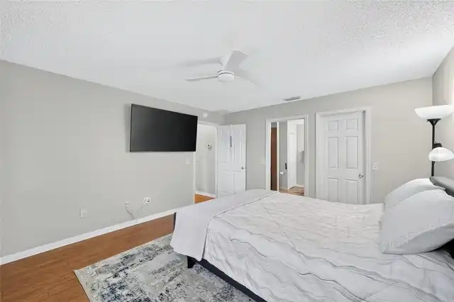 Listing Photo 14