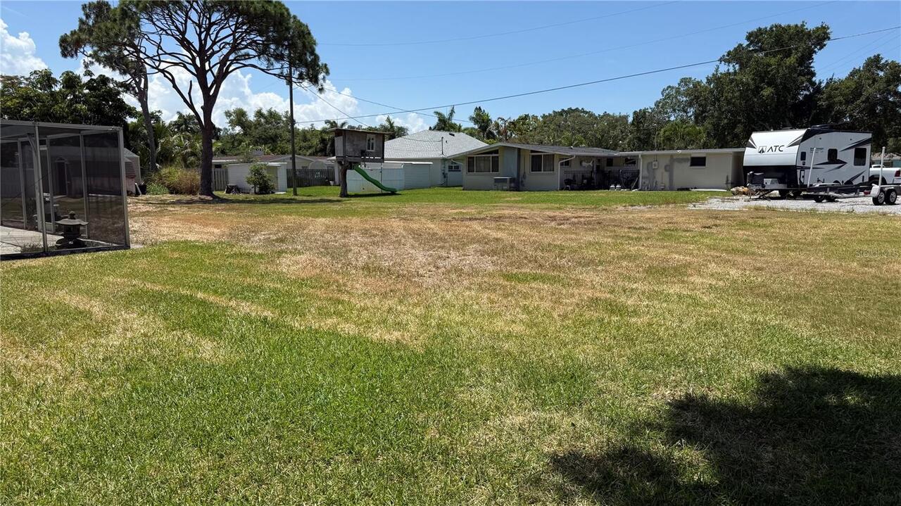 Listing Photo 6