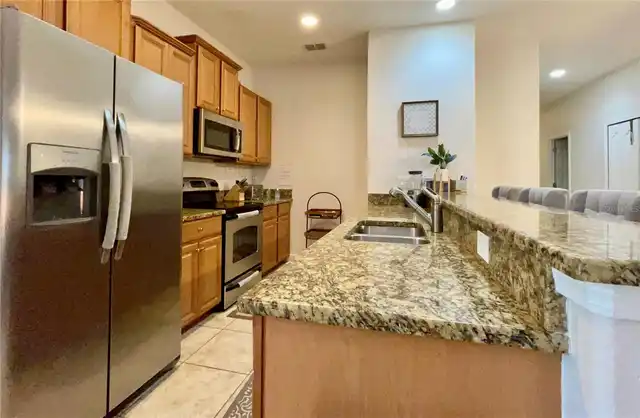 Listing Photo 7
