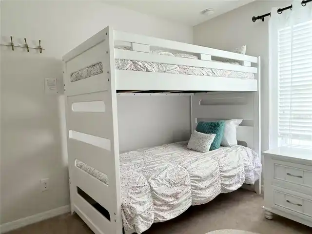 Listing Photo 32