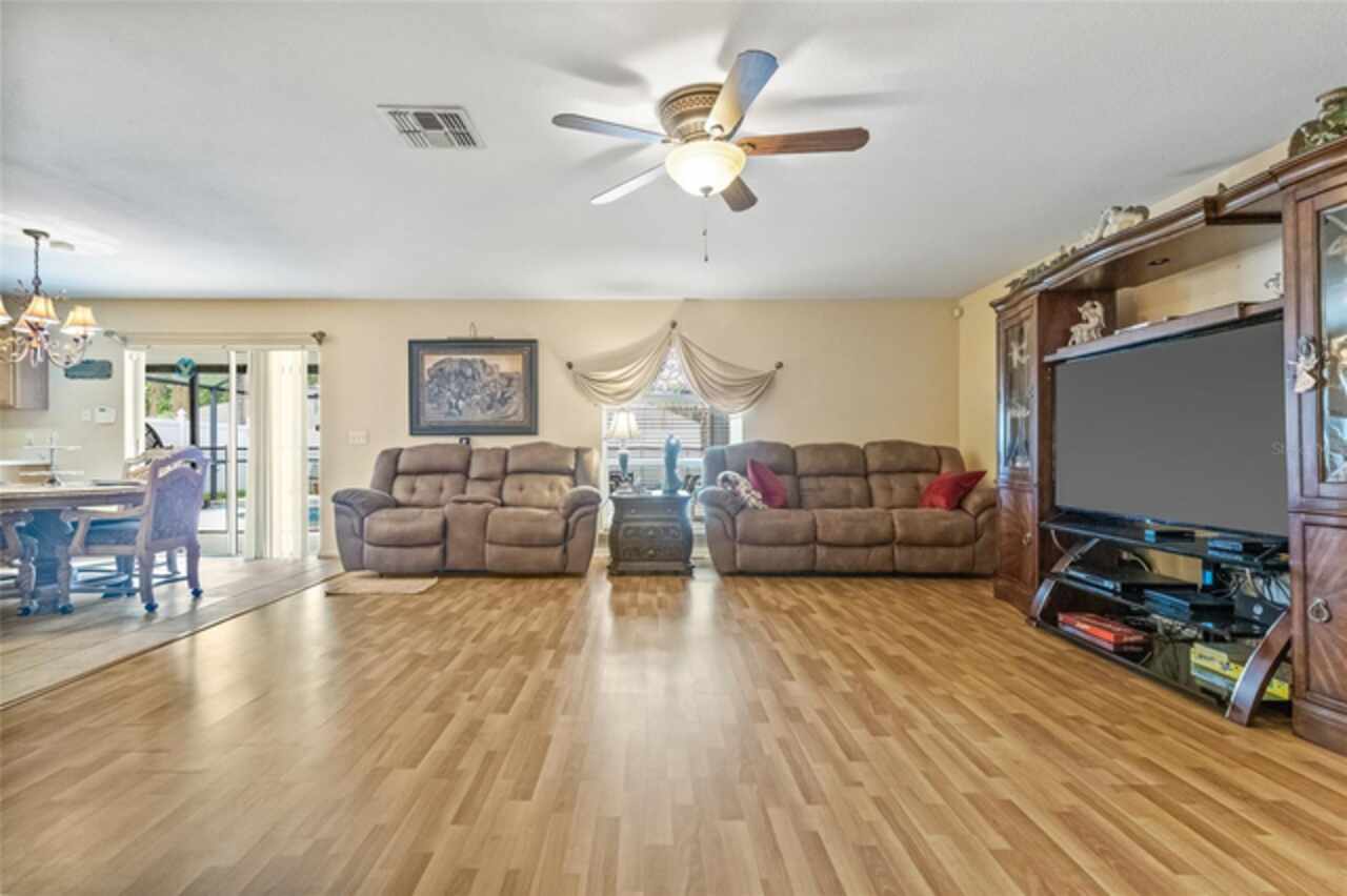 Listing Photo 26