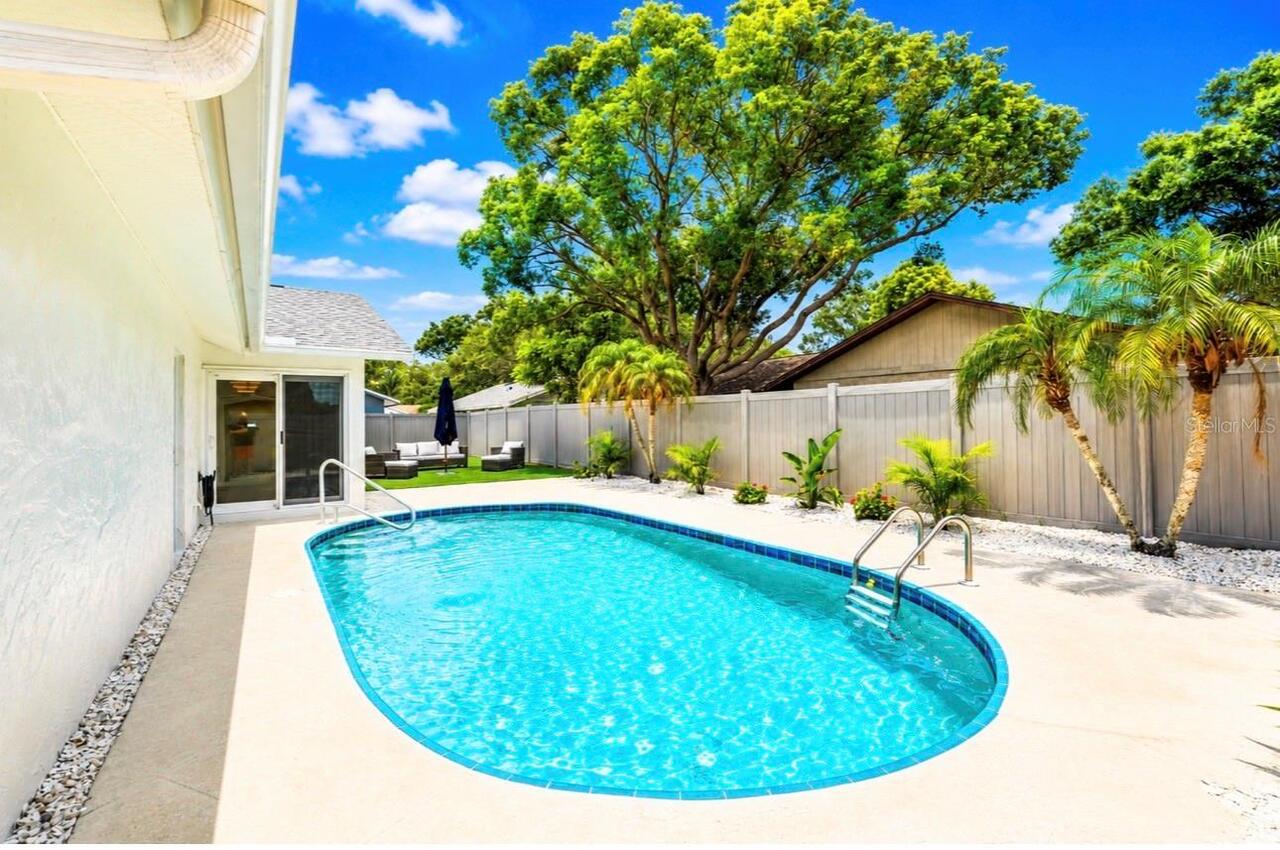 Listing Photo 5