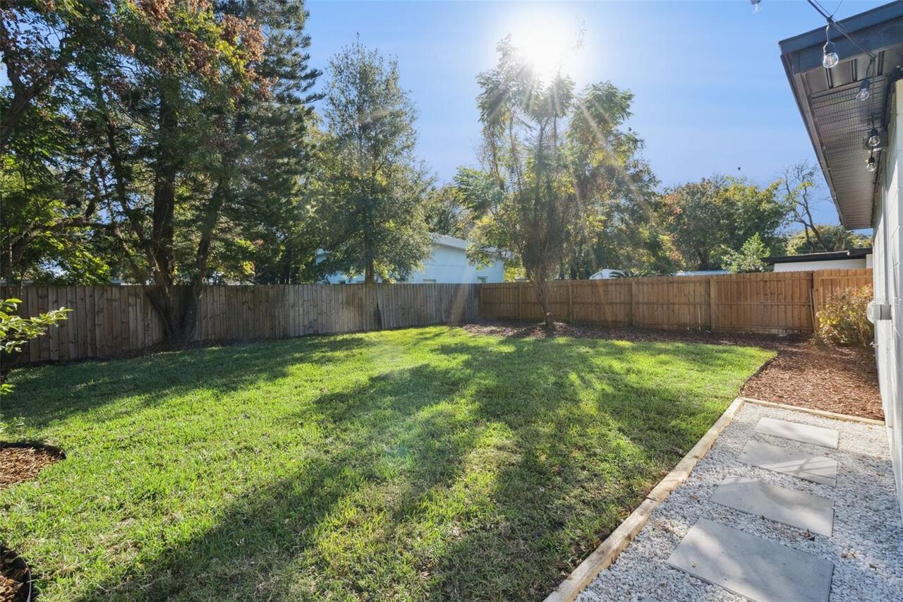 Listing Photo 16
