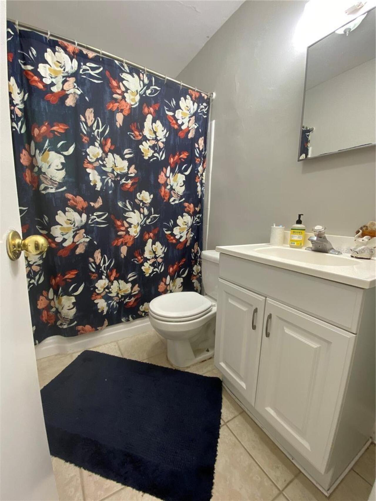 Listing Photo 12