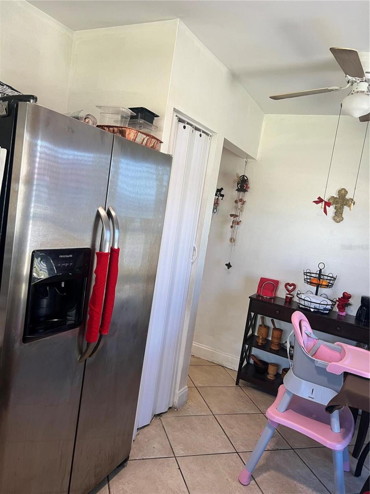Listing Photo 10
