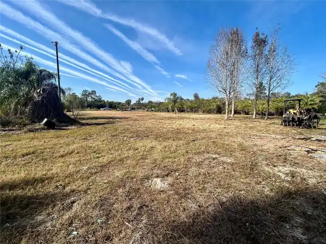 Listing Photo 16