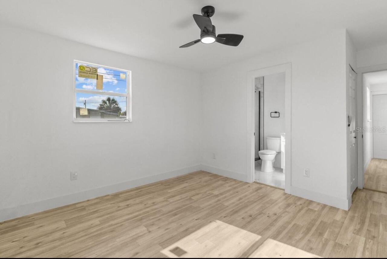 Listing Photo 6