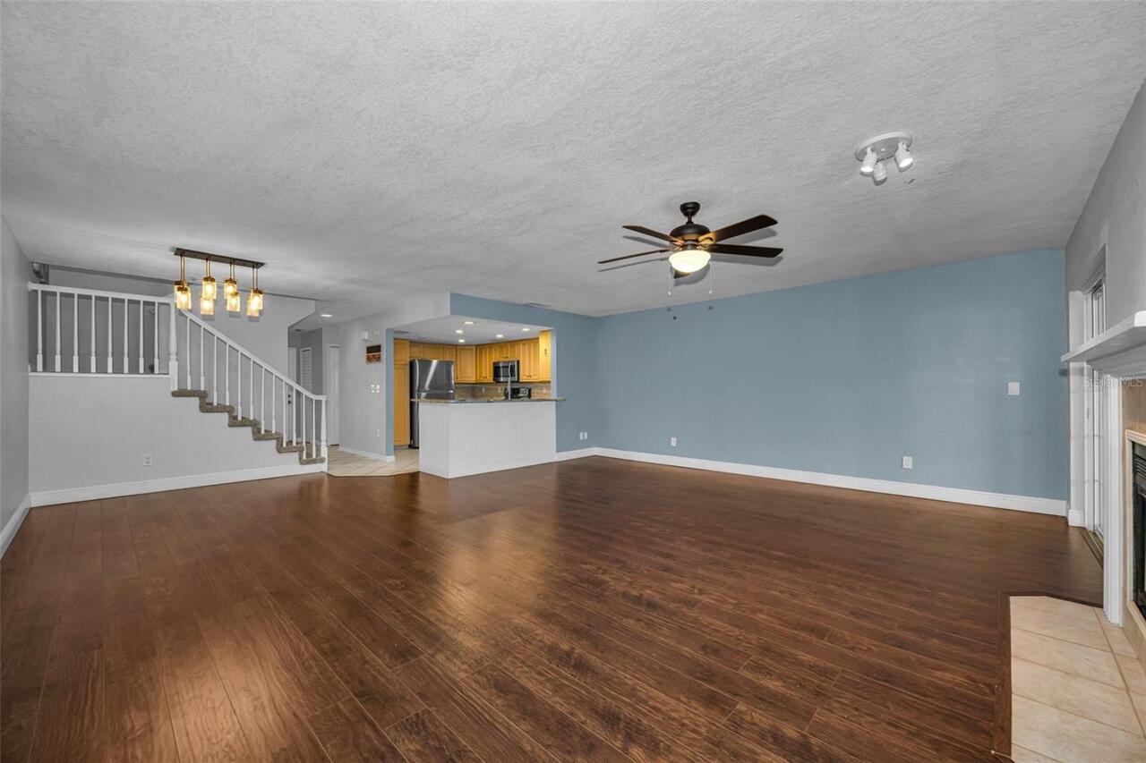 Listing Photo 14
