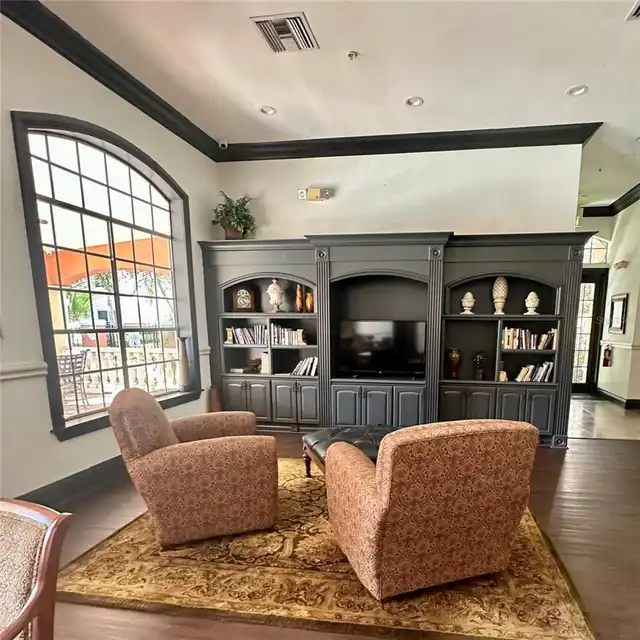 Listing Photo 32