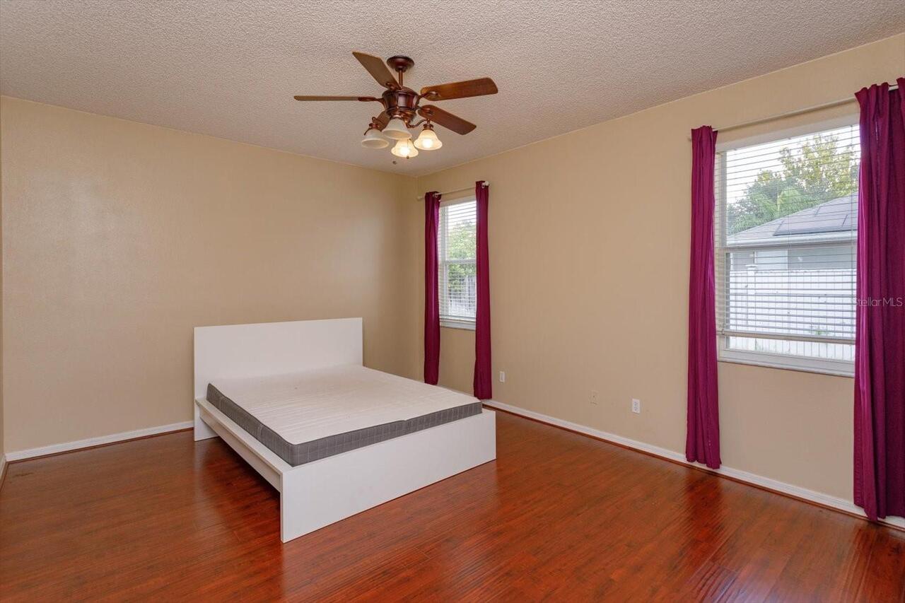 Listing Photo 13