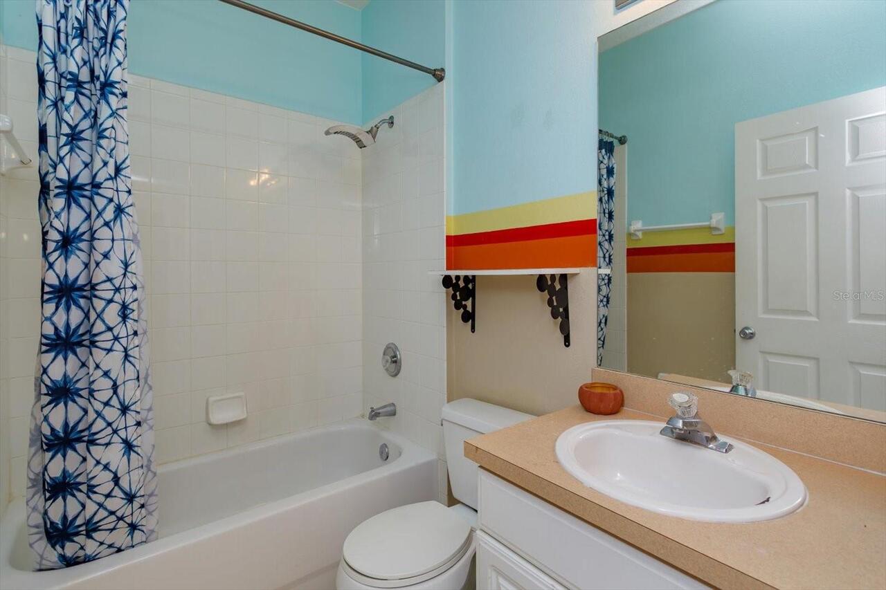 Listing Photo 17