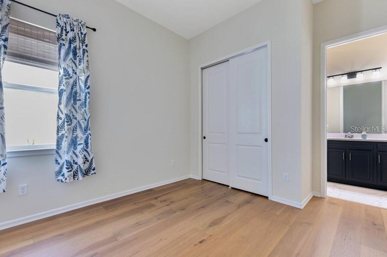 Listing Photo 28