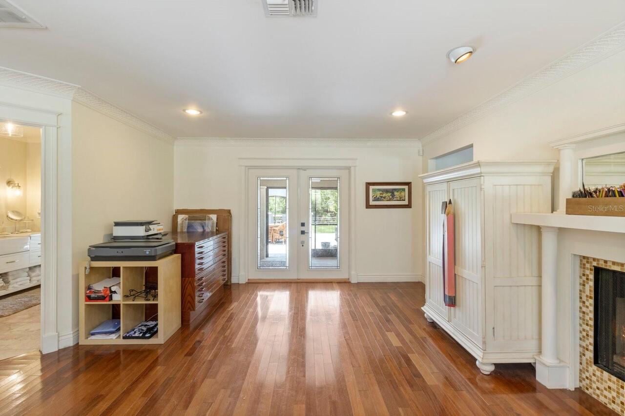 Listing Photo 15