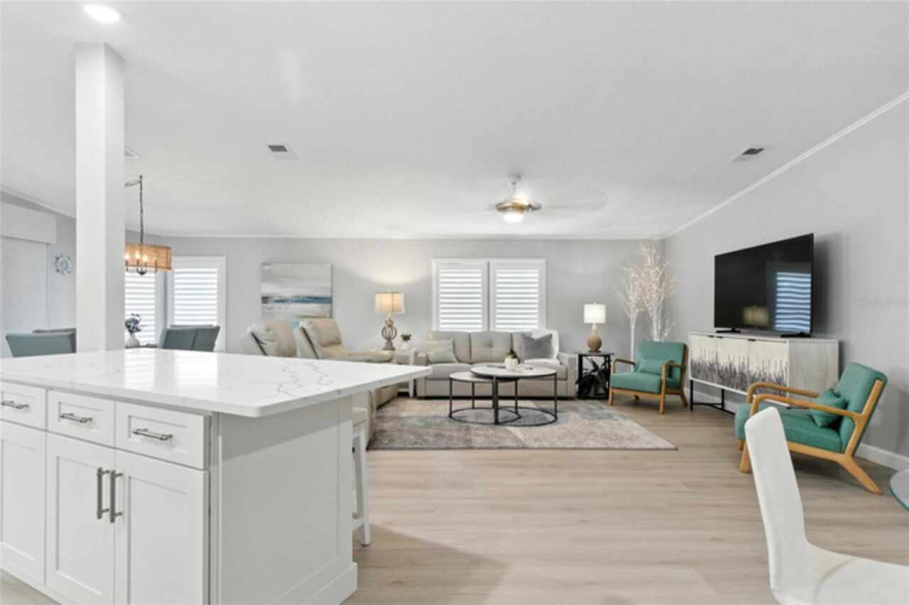 Listing Photo 7