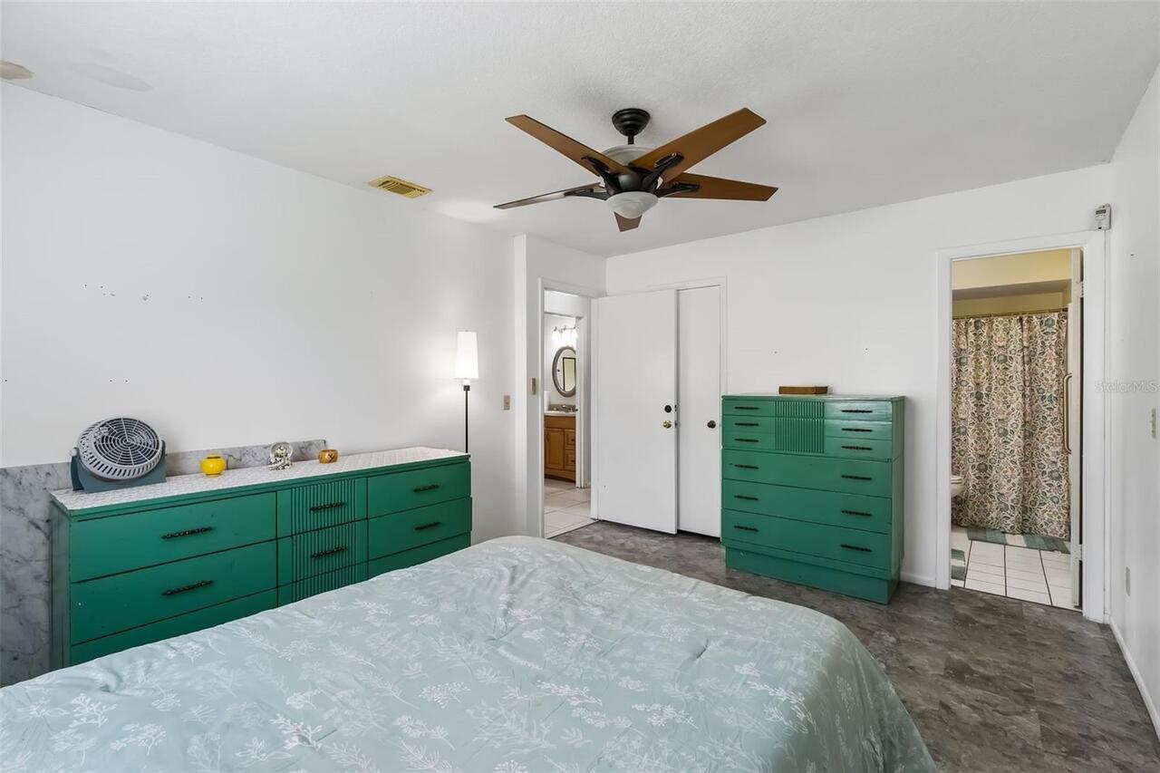 Listing Photo 10