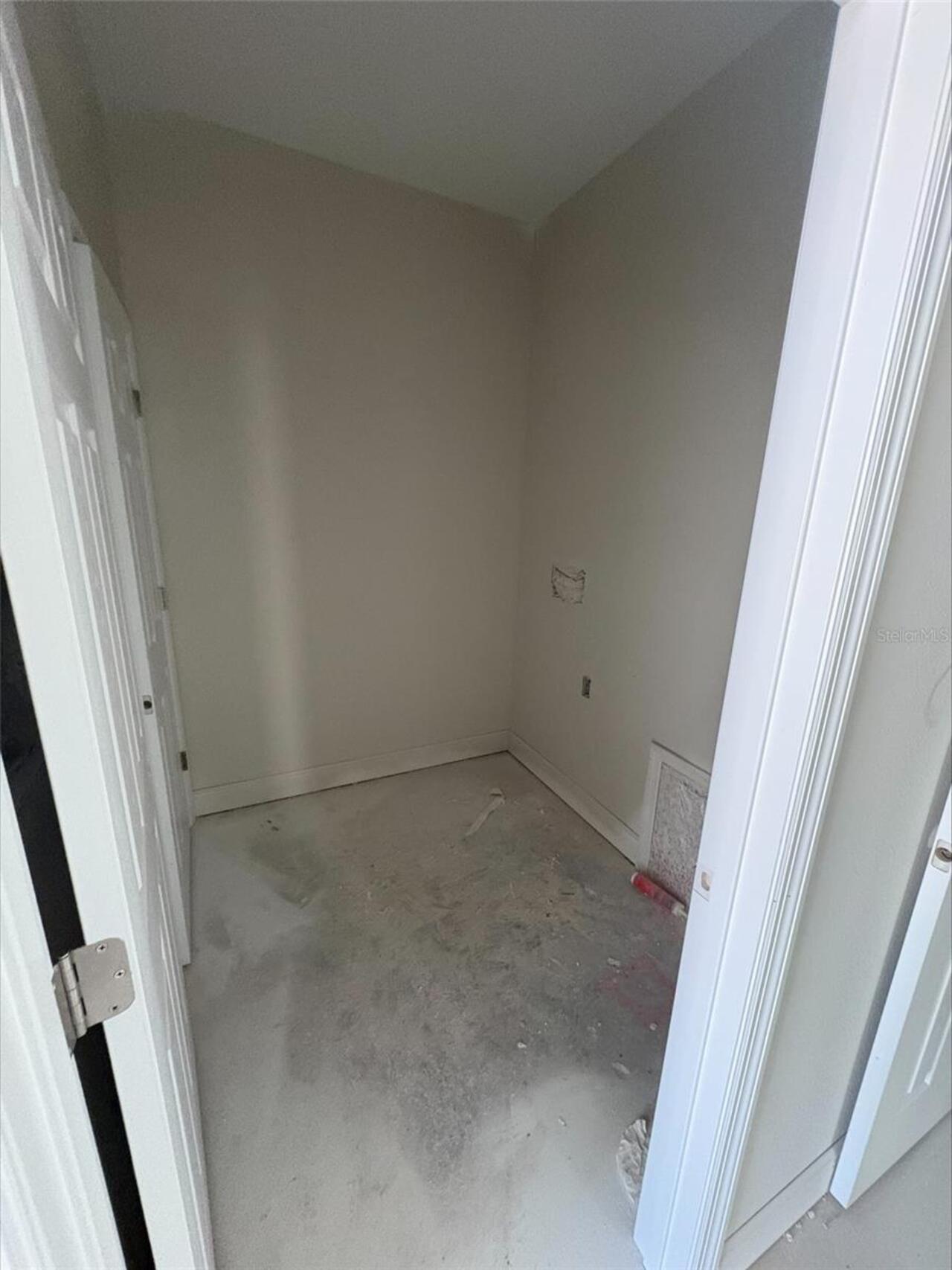 Listing Photo 12