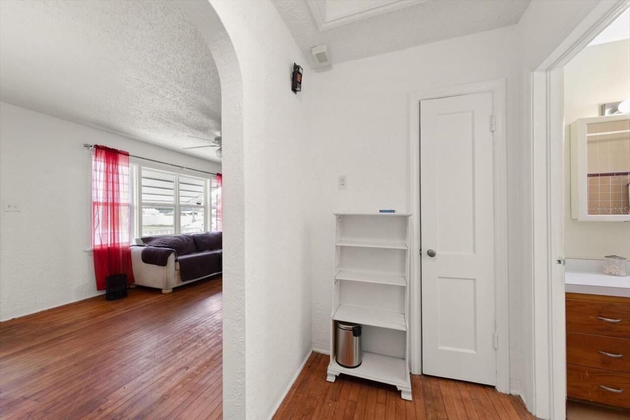 Listing Photo 17