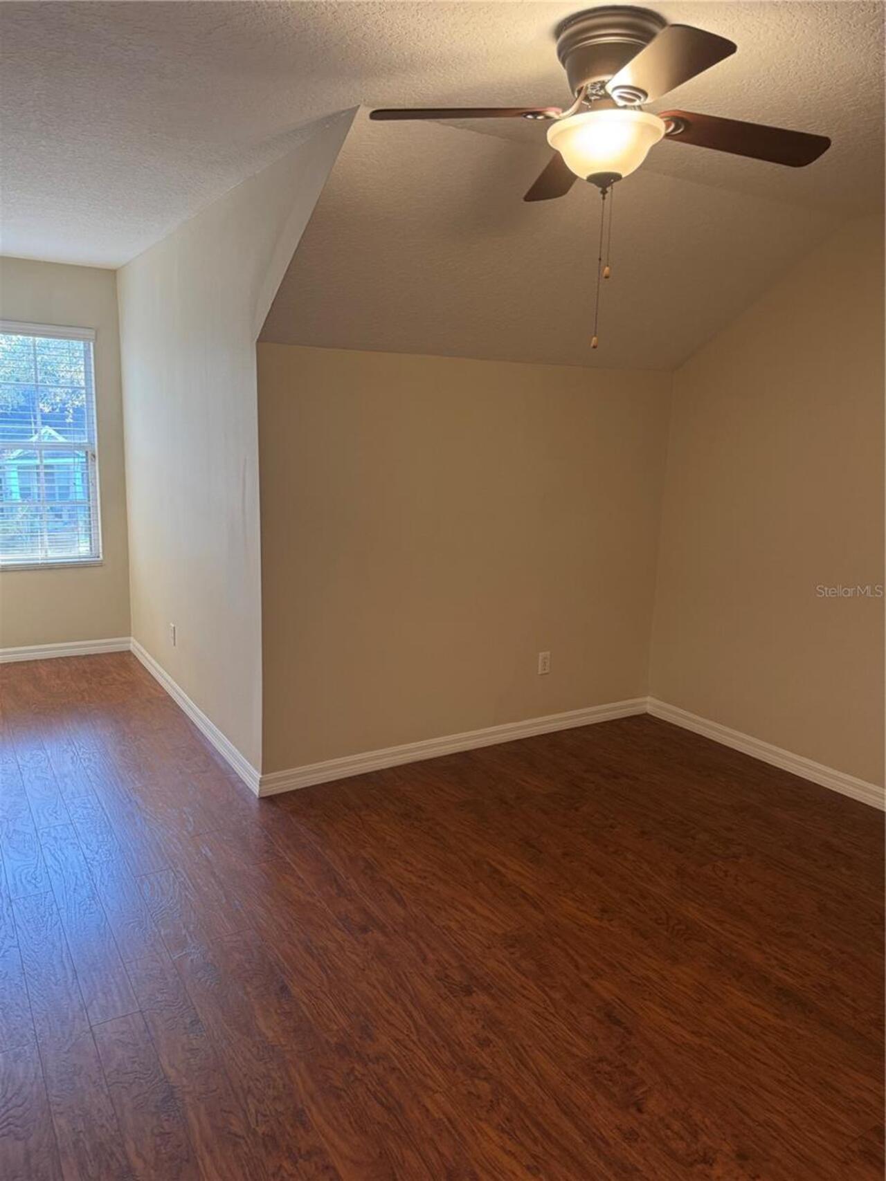 Listing Photo 13
