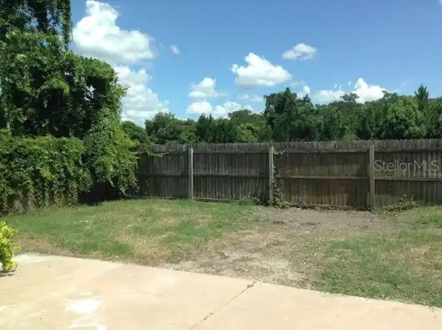 Listing Photo 10