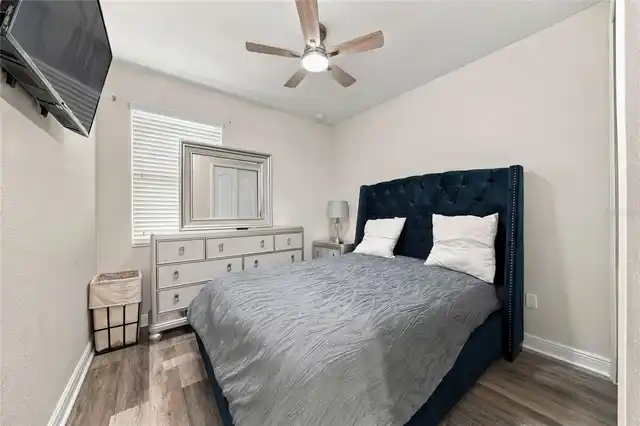 Listing Photo 20