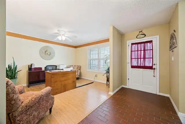 Listing Photo 20