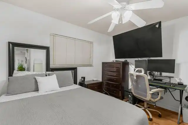 Listing Photo 14
