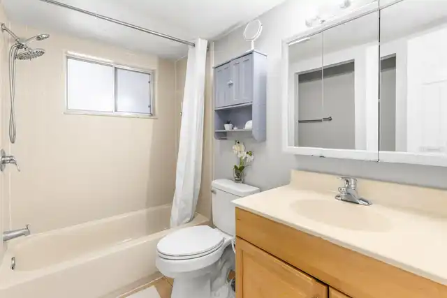 Listing Photo 15