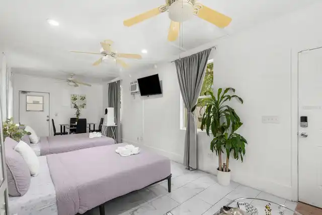Listing Photo 19