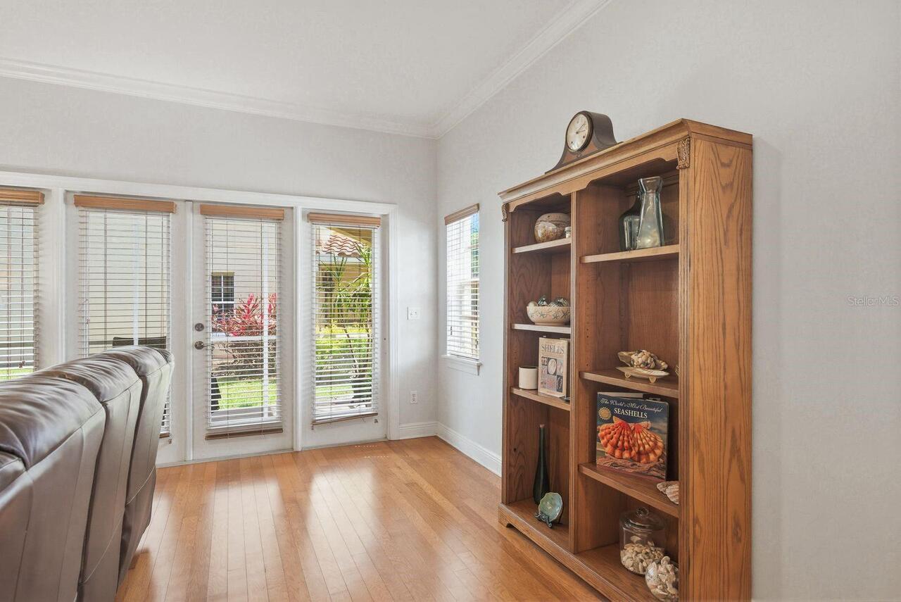 Listing Photo 18