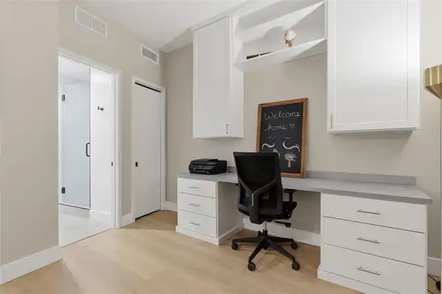 Listing Photo 17