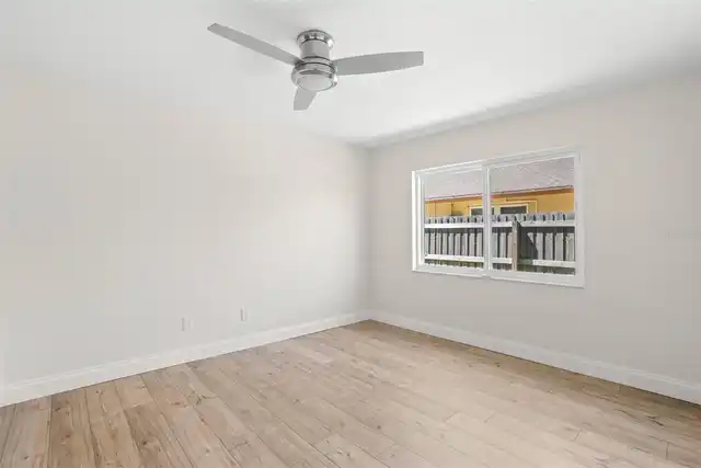 Listing Photo 23